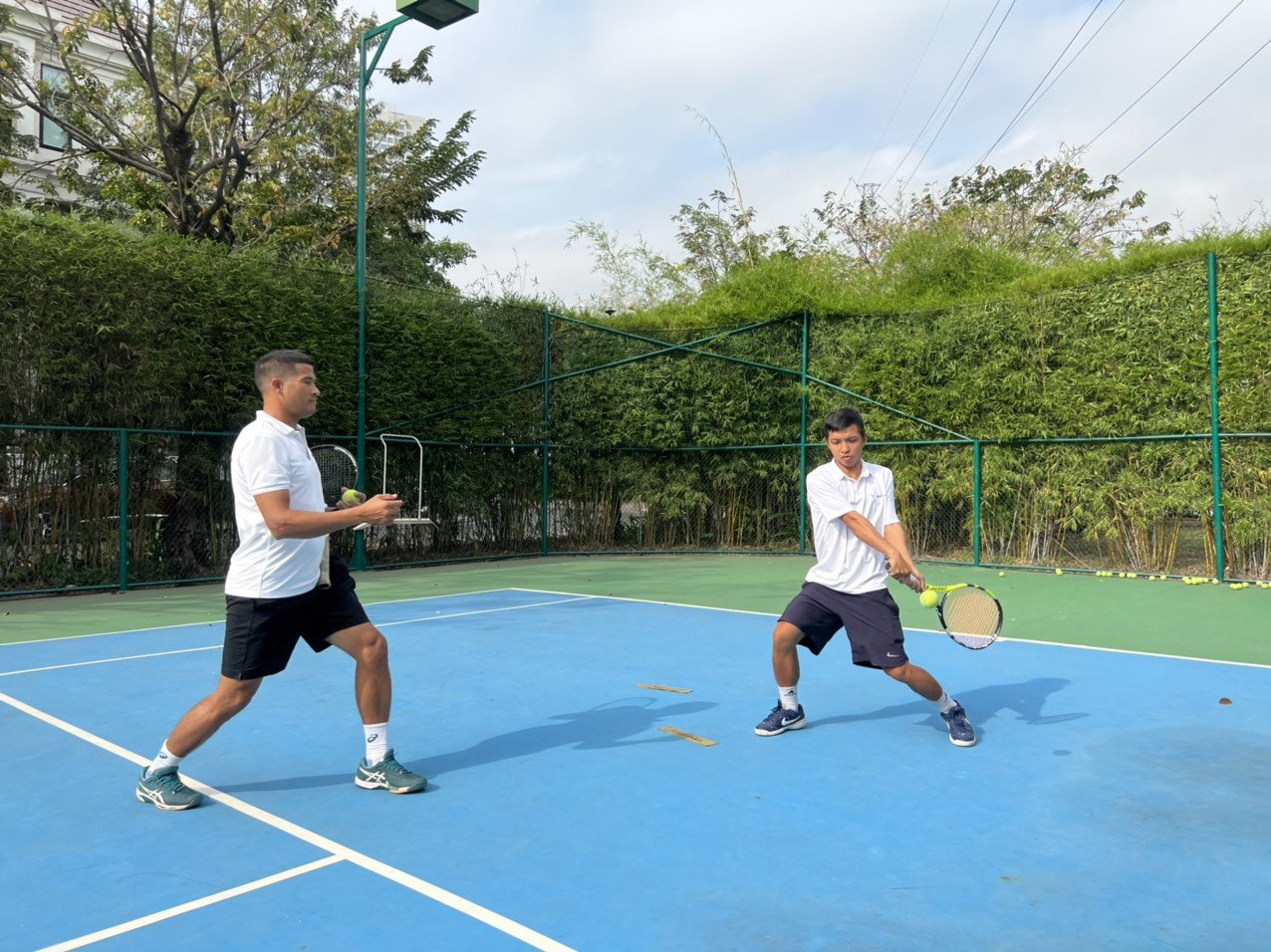 Dạy tennis cơ bản Hà Nội