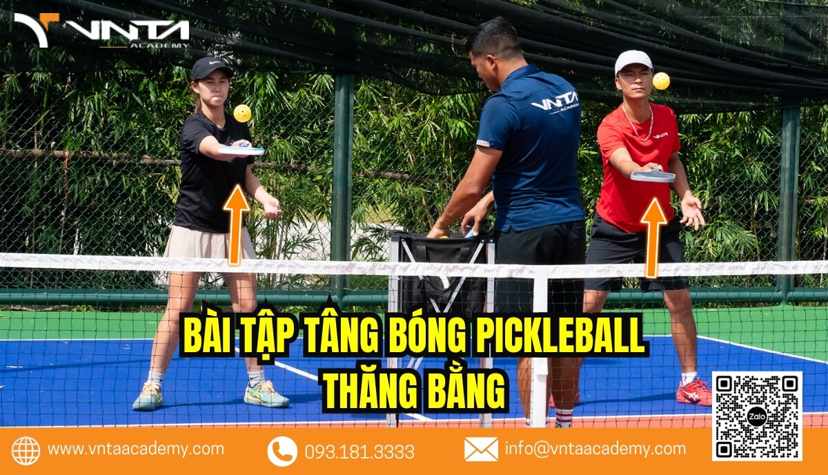 Bài tập cảm giác bóng khi chơi Pickleball - Tâng bóng thăng bằng